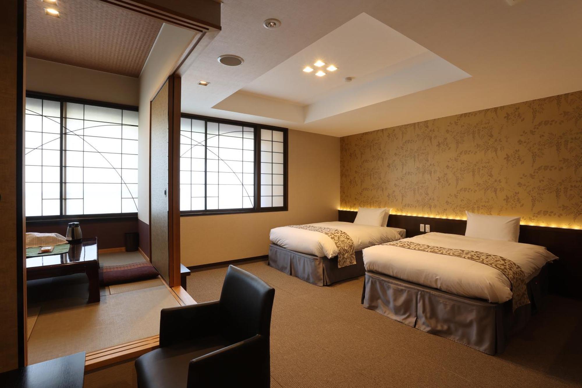Kikunoya Hotel Hatsukaichi Exterior foto